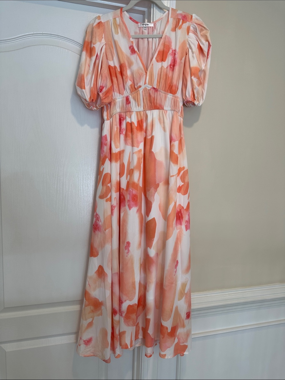 Sissyaki Coral & Cream Watercolor Midi Dress with puffy sleeves